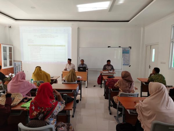 Pertemuan Evaluasi Supervisi pada MAN 2 TIKEP