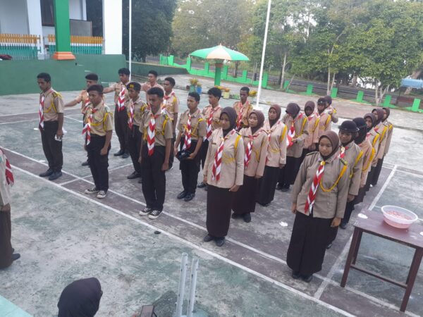 Pramuka Penegak Bantara dan Laksana Gudep Al-Anshar Resmi Di Lantik