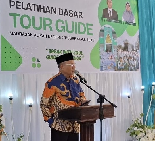 Kakan Kemenag Tikep Resmi Buka Pelatihan Dasar Tour Guide