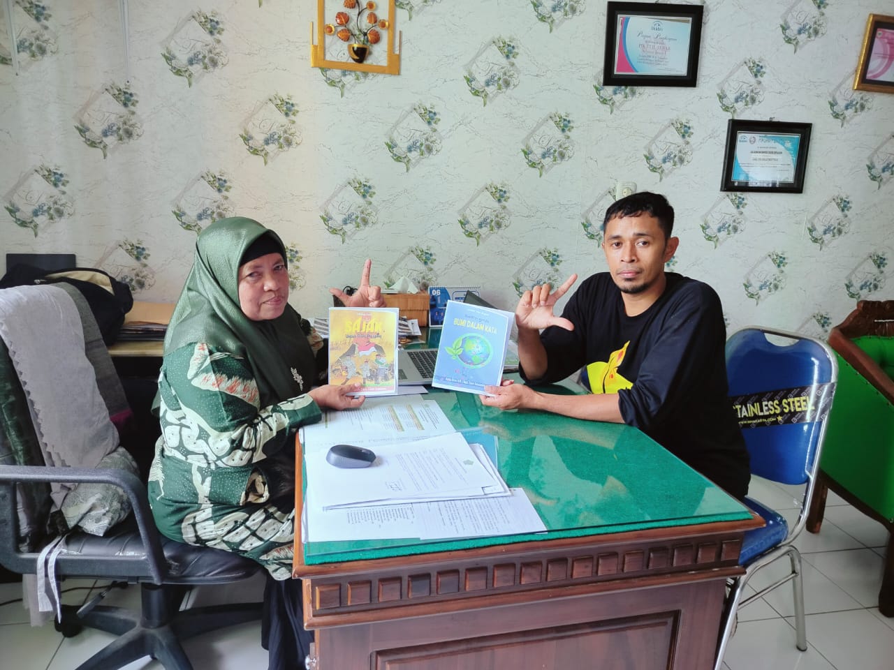 Komunitas Literasi Al-Anshar MAN 2 Tidore Kembali Lakukan Persiapan Peluncuran 2 Buku Karya Siswa