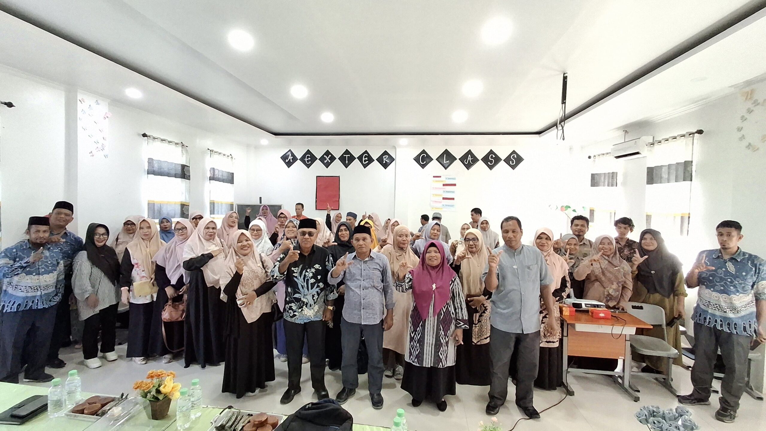 Tingkatkan Disiplin dan Kinerja, Kemenag Tikep Gelar Pembinaan ASN di MAN 2 Tidore