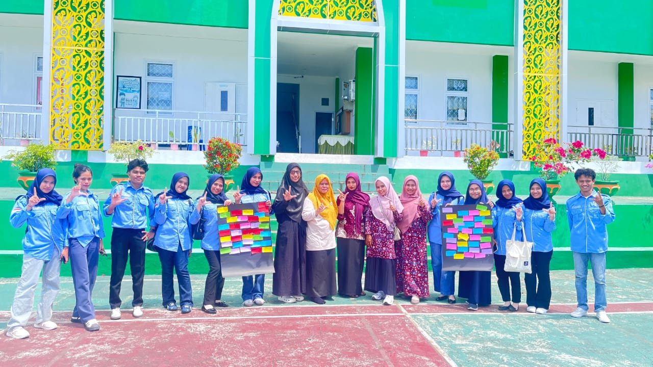 Mahasiswa UMMU Ternate Gelar Psikoedukasi di MAN 2 Tikep