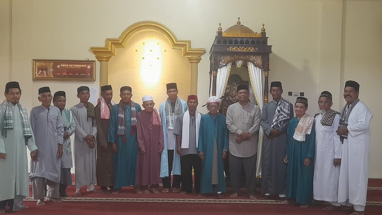 Siswa MAN 2 Tikep Pimpin Khutbah Jumat ,"Jumat Berbagi" Warnai Program Pekanan di Maitara