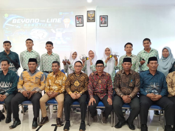 MENUJU ERA MADRASAH DIGITAL: LANGKAH STRATEGIS LAUNCHING DAN MoU PROGRAM ROBOTIKA DI MAN 2 TIDORE KEPULAUAN