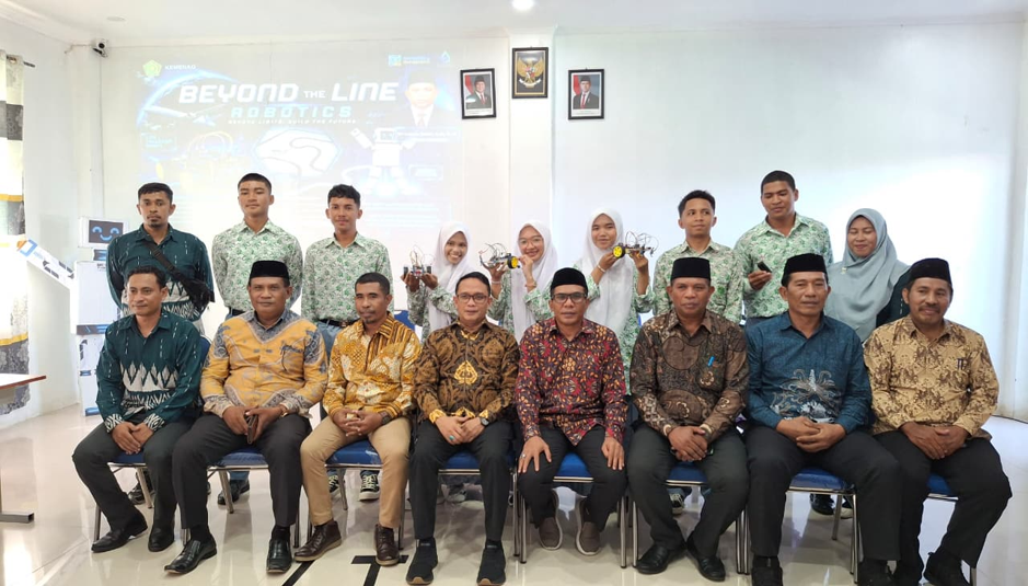 MENUJU ERA MADRASAH DIGITAL: LANGKAH STRATEGIS LAUNCHING DAN MoU PROGRAM ROBOTIKA DI MAN 2 TIDORE KEPULAUAN