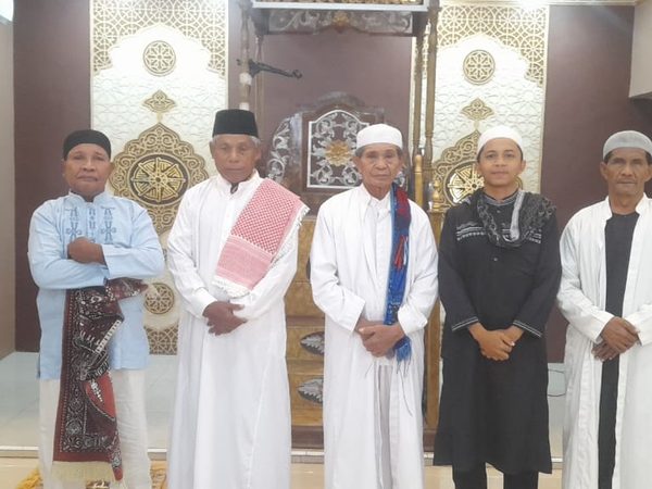 Jaga Istiqomah, Auda Insani Sampaikan Pesan Keteguhan Iman dalam Khotbah Jumat di Masjid Al-Awabin