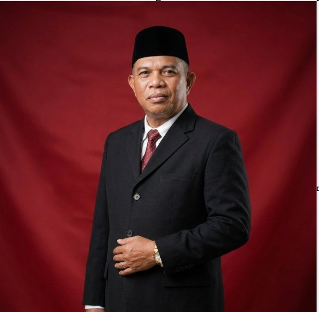 HARI SANTRI NASIONAL: RESTORASI MADRASAH SEBAGAI RESOLUSI PERADABAN HARI SANTRI NASIONAL: RESTORASI MADRASAH SEBAGAI RESOLUSI PERADABAN